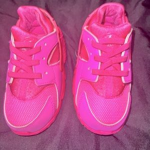 Nike Huarache Pink Girl Kid Toddler Size 7.5 Tennis Shoes